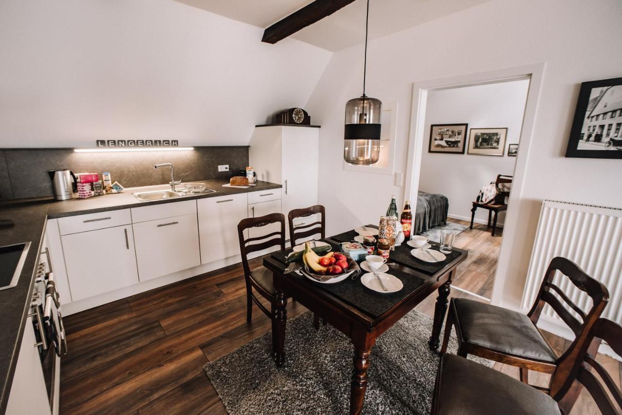Ferienwohnung Sonnenschein 렌게리흐 외부 사진